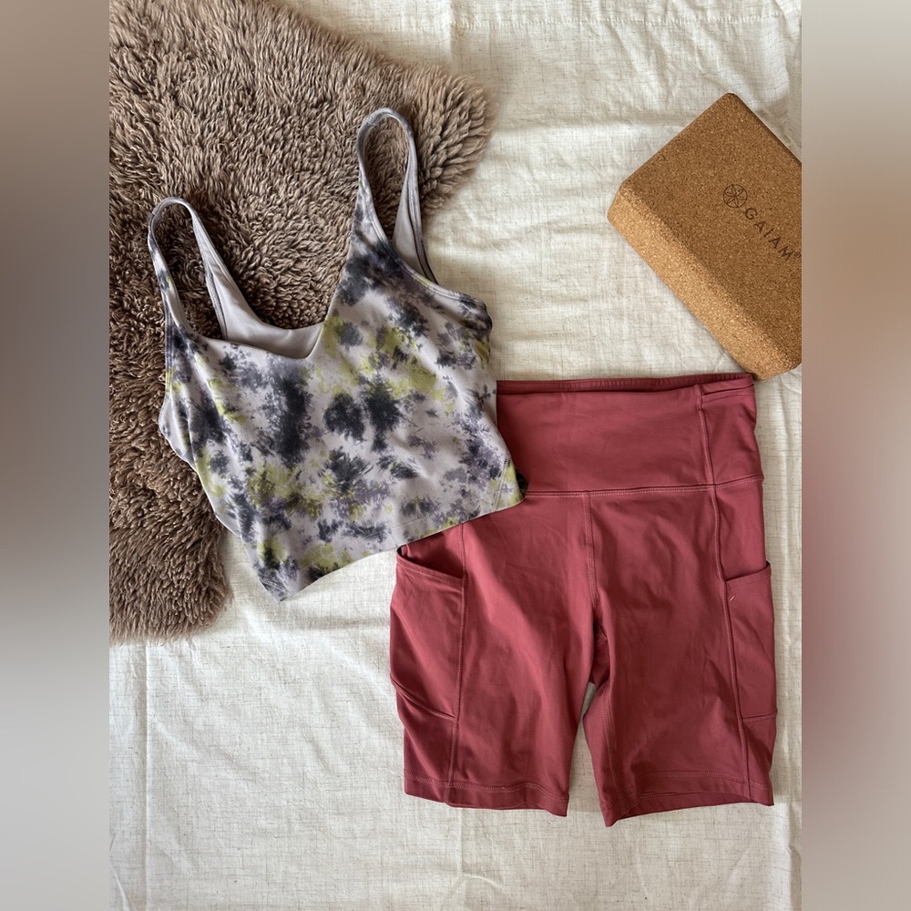 Lululemon align bundle size 8